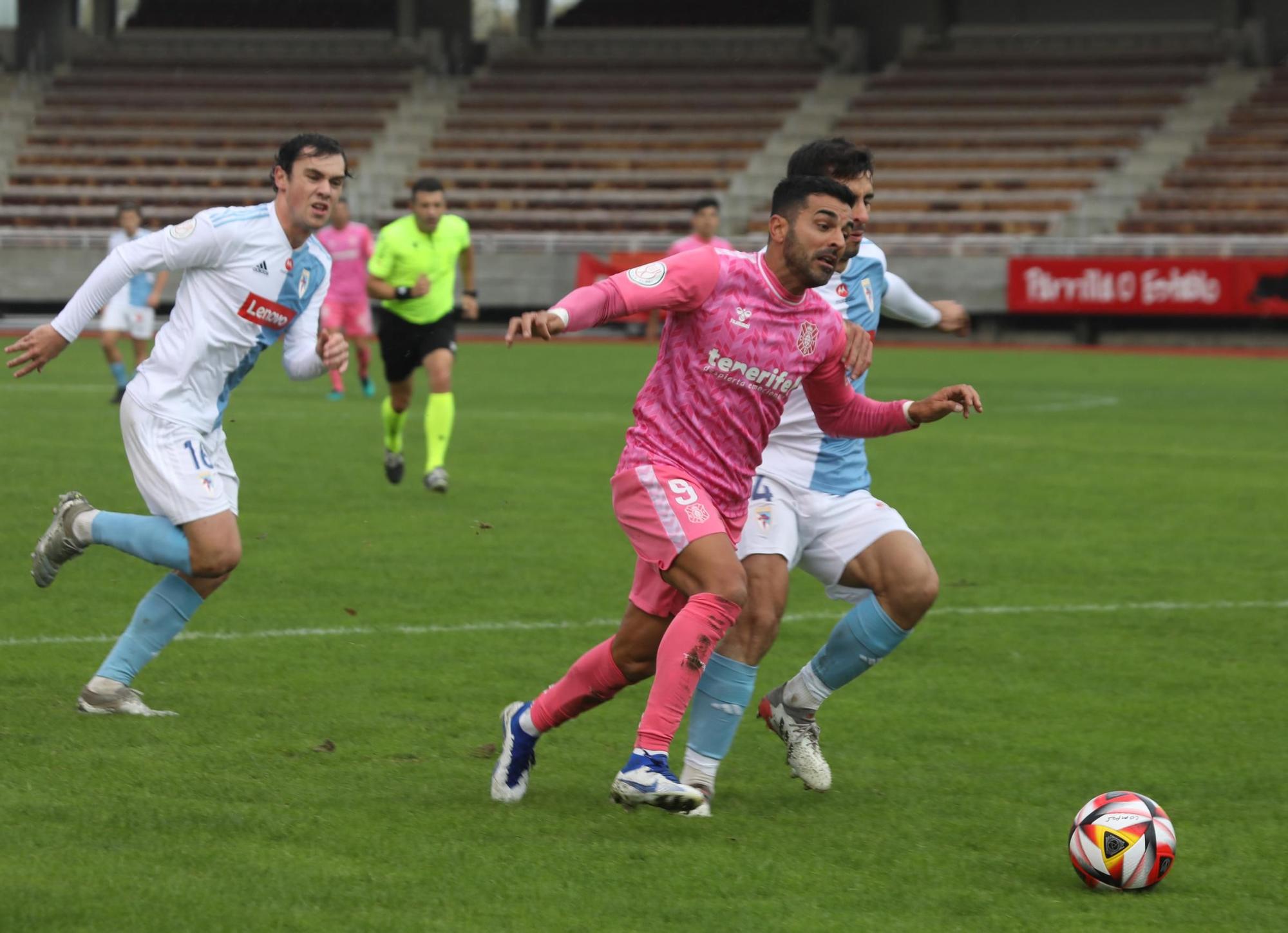 Partido Compostela - CD Tenerife
