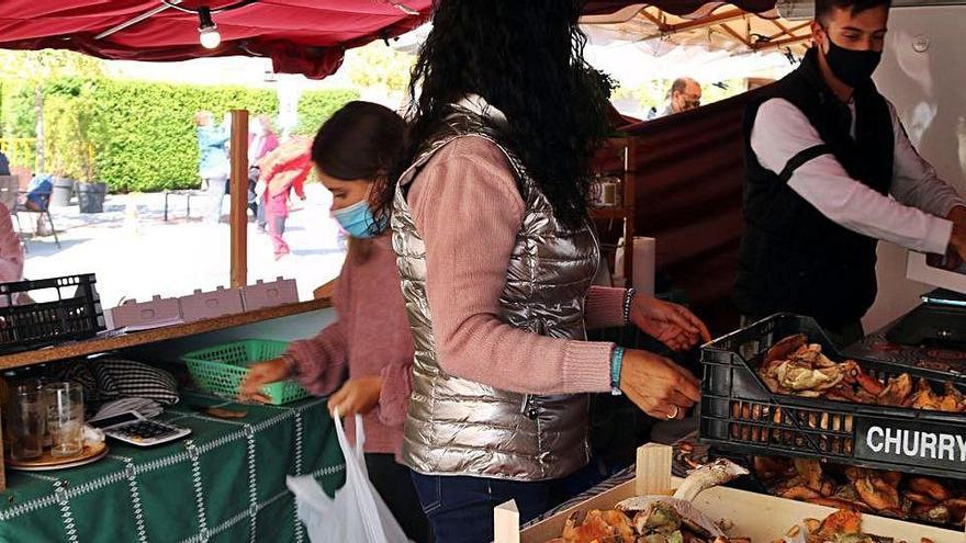 Una parada de bolets al mercat de Cal Rosal, al Berguedà