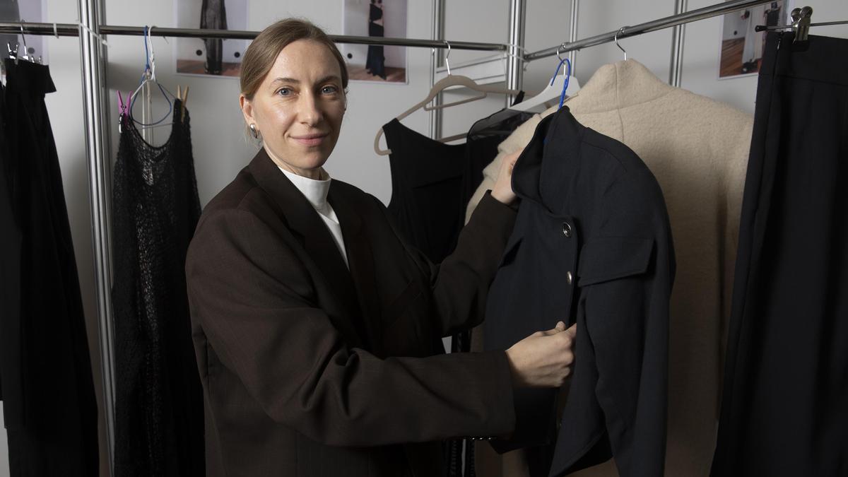 Diseñadora ucraniana Kati Lanhe, que debuta en la 080 Barcelona Fashion Week