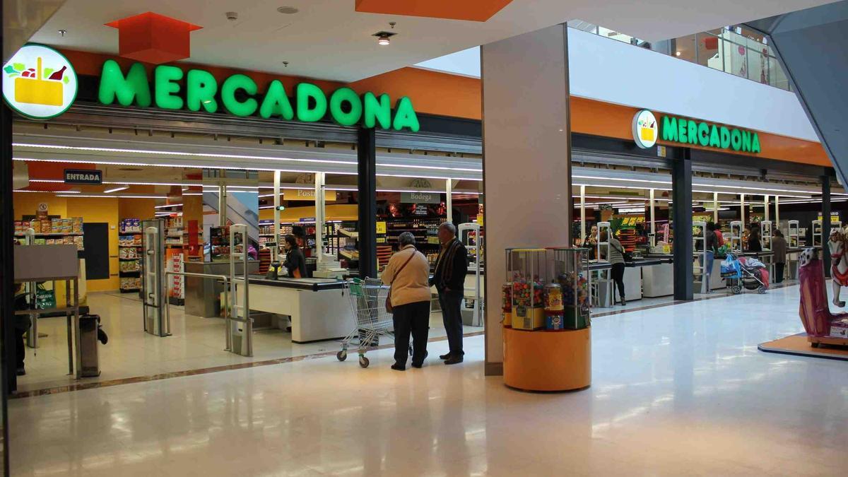 Entrada a un supermercado Mercadona