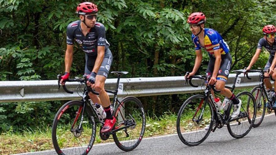 El ciclista sajeño del Giménez Ganga Primoti Martín Gil