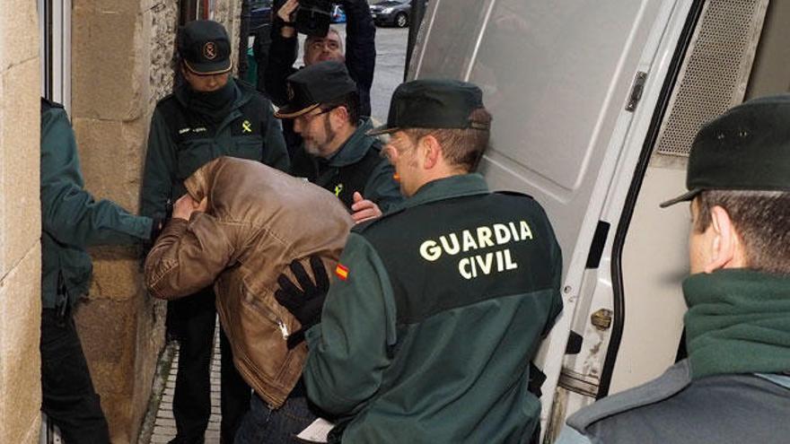 El hombre detenido en Becerreá // EFE