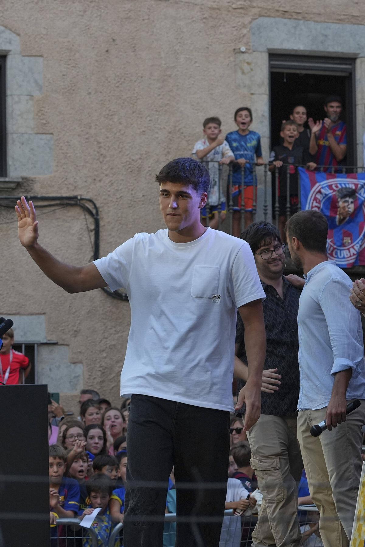 vILABLAREIX Plaça del Perelló Recepció institucional de l'Ajuntament de Vilablareix a Pau Cubarsí