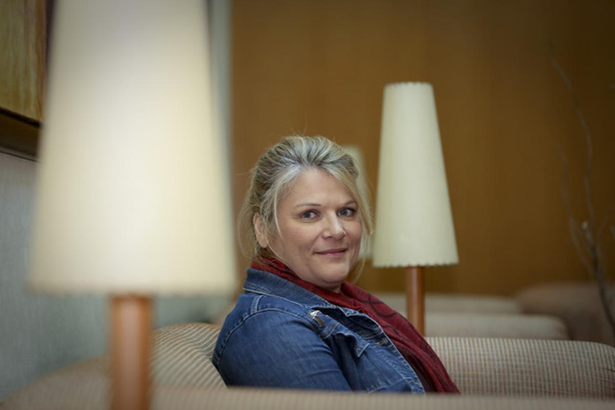 Kathryn Bolkovac, en un moment de l’entrevista amb EL PERIÓDICO, a Barcelona.