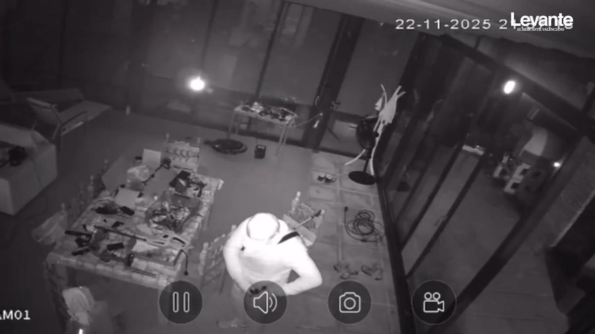 Así ha quedado grabado el asalto a un chalet en Gilet