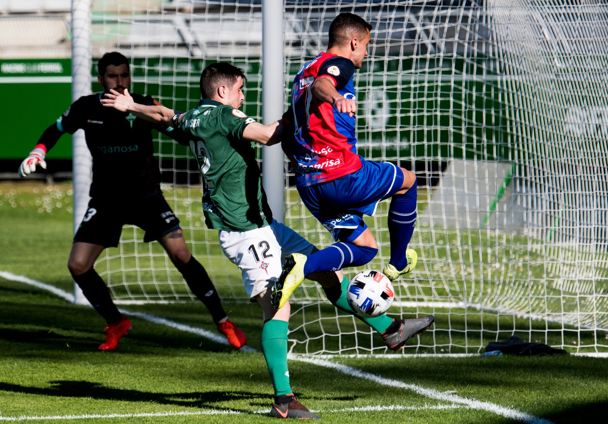 las imágenes de la jornada en Segunda B