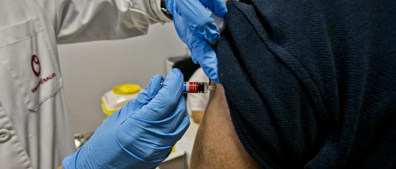 ¿Qué pasa este año con la vacuna de la gripe?