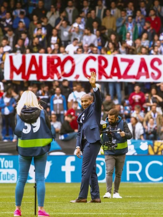 Así fue el homenaje a Mauro Silva