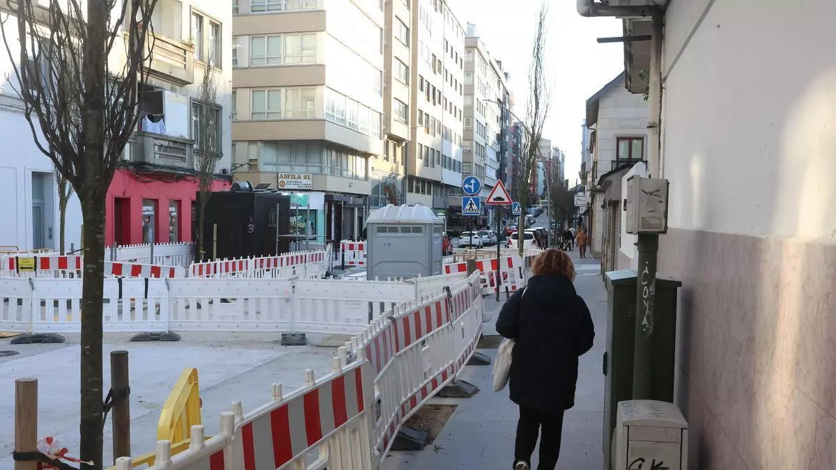 Os Mallos, en A Coruña, reclama el fin de un año de obras: «Hay agotamiento»