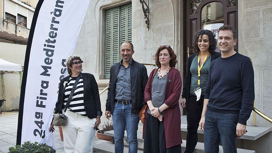 Satisfacció final: Anna Crespo, Marc Aloy, Adelaida Moya, Lídia Hinojo i Jordi Fosas | OSCAR BAYONA