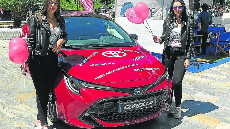 Toyota Murcia vive la radio con el nuevo modelo Corolla