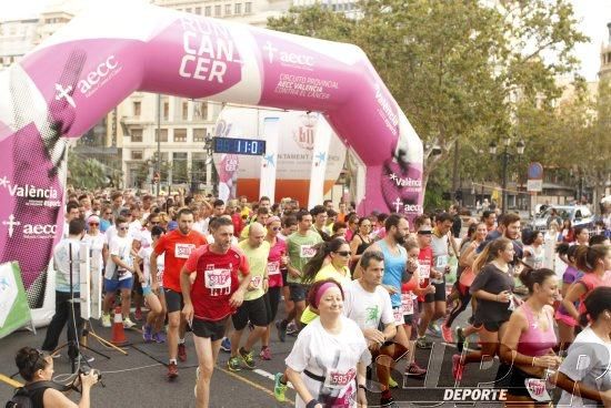 Búscate en la galería de la jornada contra el cáncer en Valencia