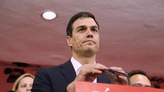 Sánchez retiene el segundo puesto contra pronóstico y se ve en la oposición