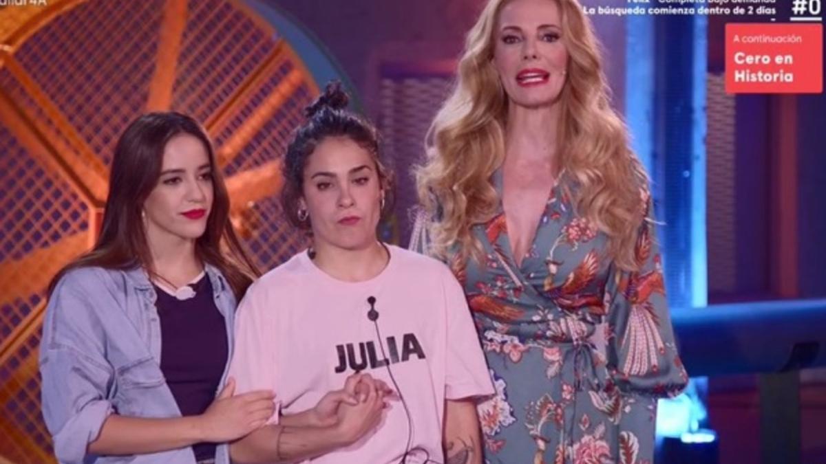 Julia o Mónica: una de ellas se convertirá en la nueva pareja de Claudia en 'Fama a bailar'