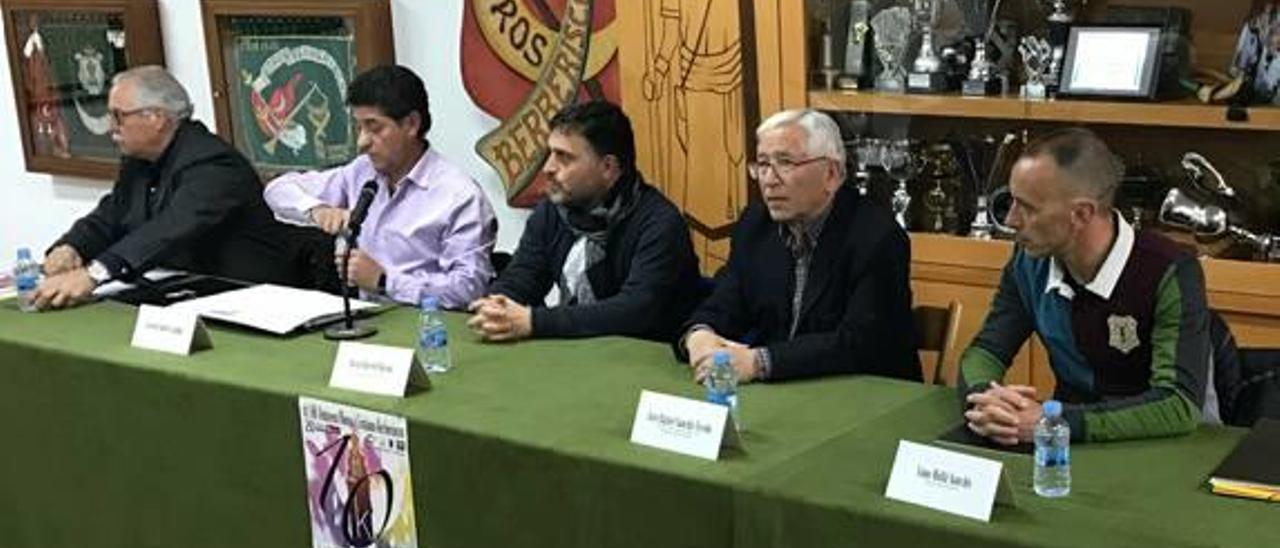 Más de 500 personas se han inscrito en los  10K Moros i Cristians