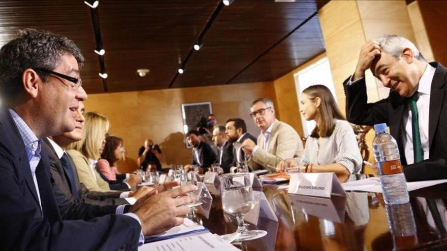 Fricciones entre Ciudadanos y PP por el pacto anticorrupción