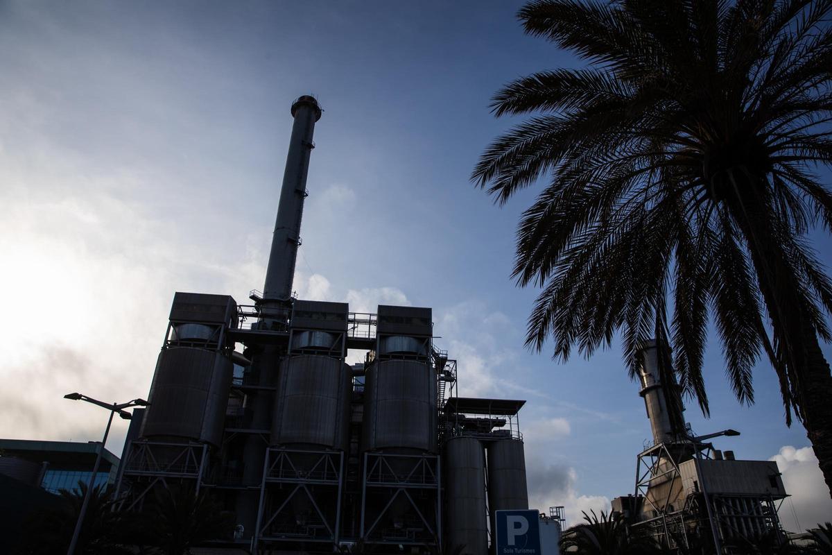 El fiscal demana que la Guàrdia Civil avaluï si la incineradora del Besòs va contaminar El fiscal demana que la Guàrdia Civil avaluï si la incineradora del Besòs va contaminar