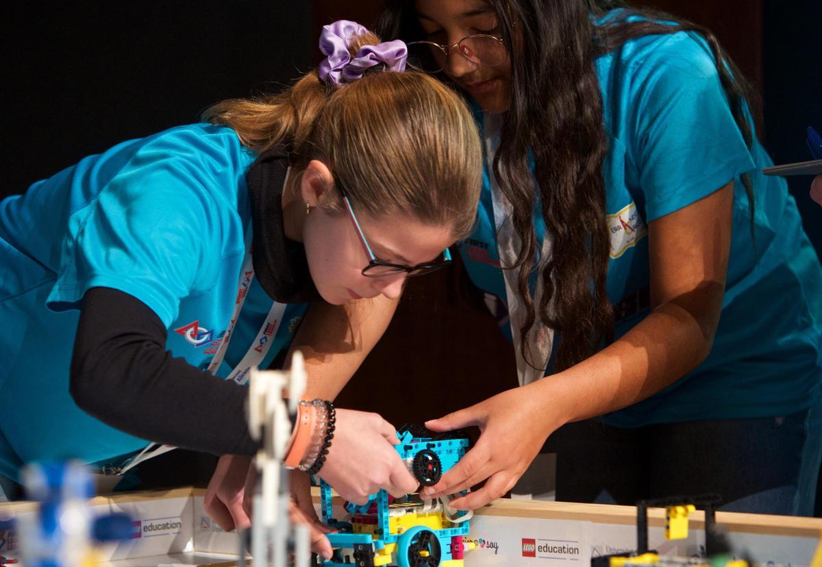 Imagen de archivo de una de las actividades realizadas en el marco del 11F en la UA.