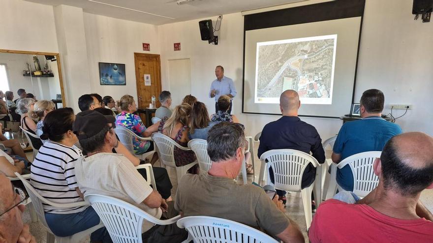 El Cabildo proyecta un nuevo acceso al barrio de Aguatona en Ingenio desde la GC-100 para mejorar la seguridad vial