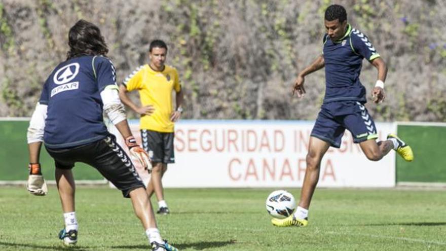 Murillo: &quot;Debemos buscar más goles para seguir con la racha&quot;