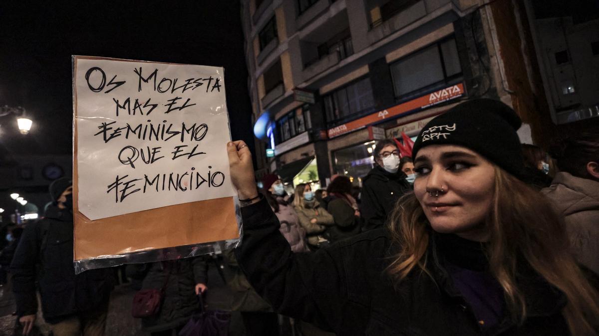 Asturias muestra su rechazo a la violencia contra las mujeres: todas las protestas por concejos