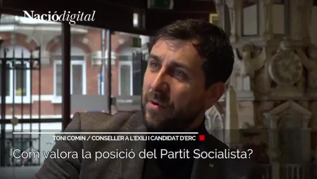 L’exconseller Toni Comín intervé via vídeo en l’acte de campanya d’ERC d’aquest dijous, a Sant Andreu de la Barca.