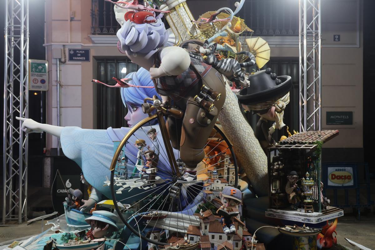 Recorrido por la falla infantil Espartero-Ramón y Cajal, ganadora del Ninot Indultat Infantil 2026