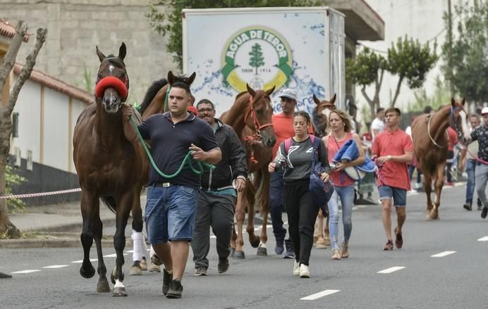 16/09/2017 TEROR. Carrera de caballos en la Avda. del Cabildo en Teror.  FOTO: J.PÉREZ CURBELO