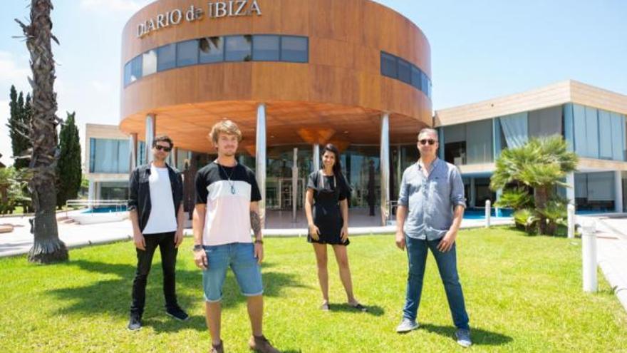 Pure Ibiza Radio, la radio de música electrónica más moderna y actual se  traslada a las instalaciones de Diario de Ibiza