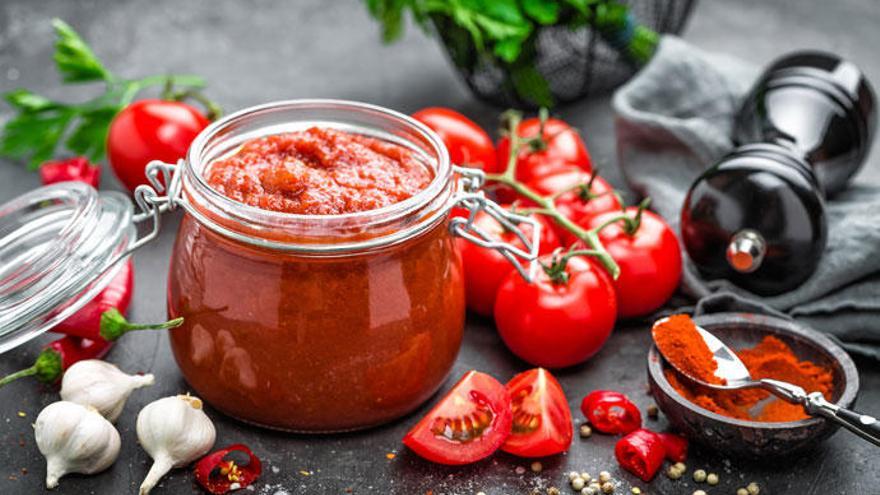 Salsa de tomate casera en el microondas