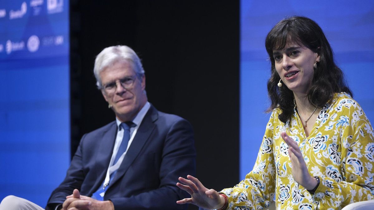 Carissa Véliz: "Mejor tecnología es posible y debemos demandarla porque nos va la democracia en ello"