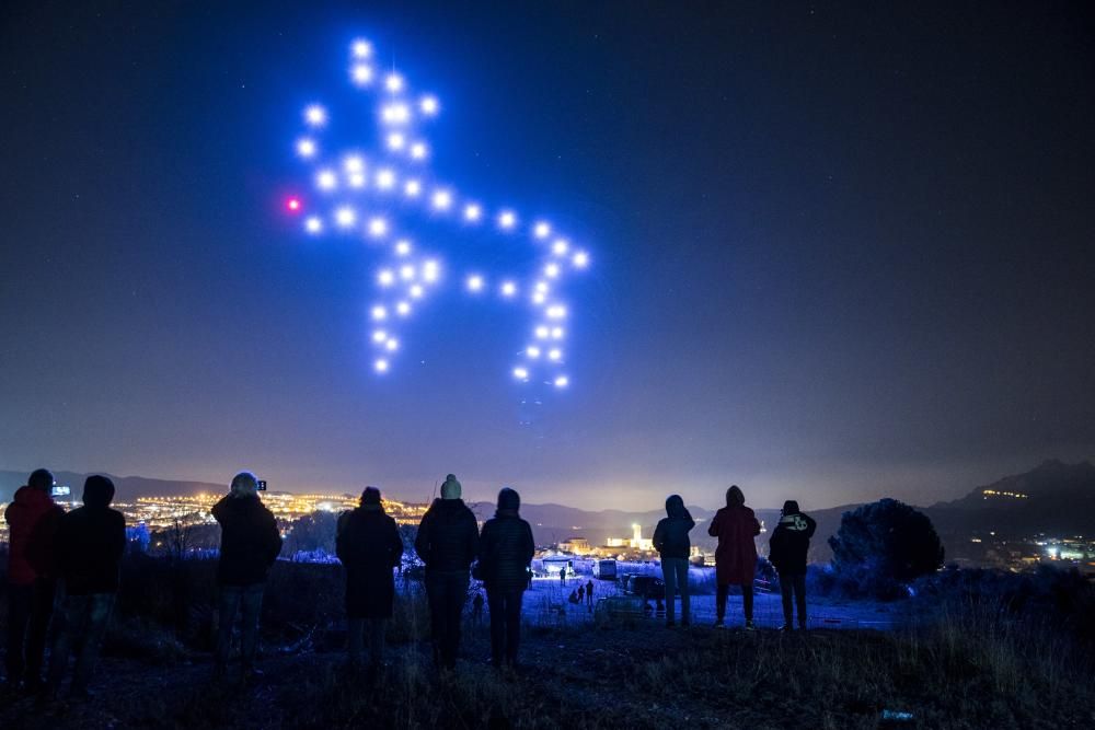 Manresa dona la benvinguda als Reis Mags en el primer espectacle aeri amb drons fet a Catalunya