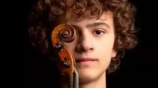 El joven violinista Marcelo Ré, que sorprendió en "Got Talent", actúa en Llampaxuga