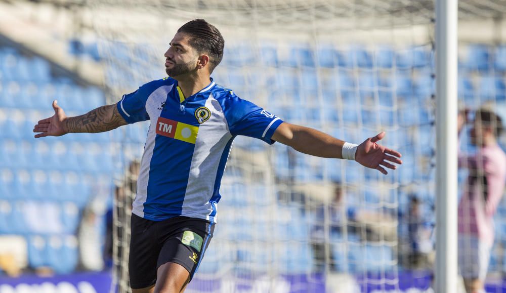 El Hércules desperdicia la ocasión y no pasa del empate ante el AE Prat.