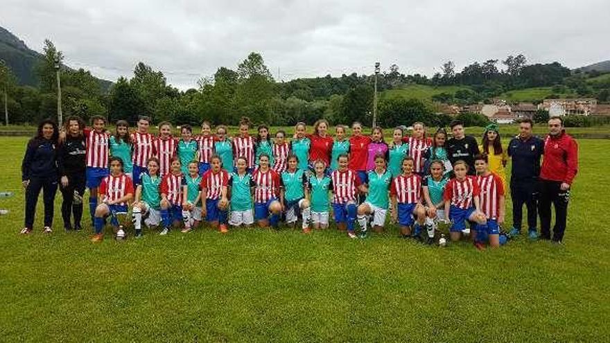 El fútbol regresa al campo de la Brañona, en Panes