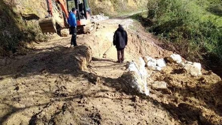 El argayo de uno de los caminos de acceso a Villa.