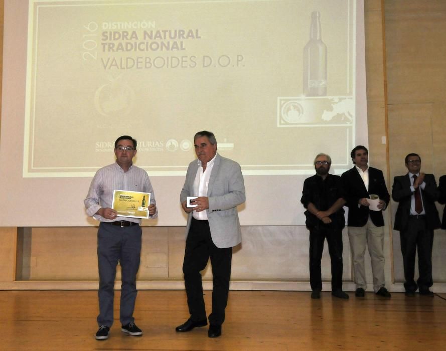 Presentación del VII Salón de la Sidra en el Recito Ferial de Santullano, Mieres