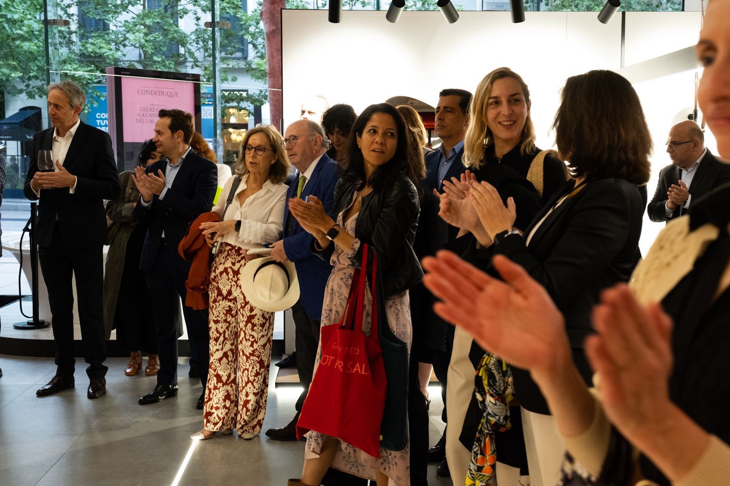 Saloni inaugura por todo lo alto su nueva tienda en Madrid