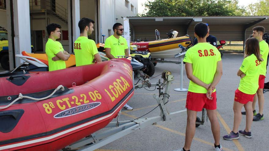 Una nueva embarcación de rescate para las labores de salvamento en el litoral de Lorca