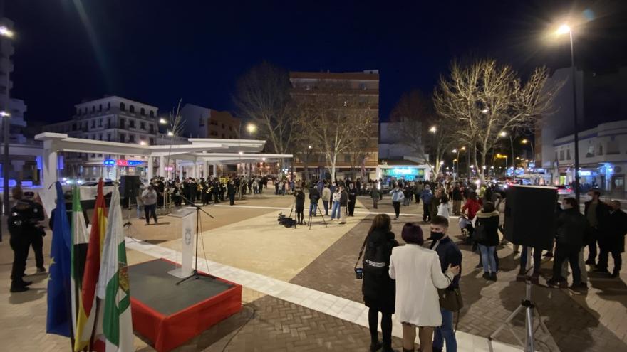 La plaza de Extremadura en Almendralejo se abre a la ciudadanía