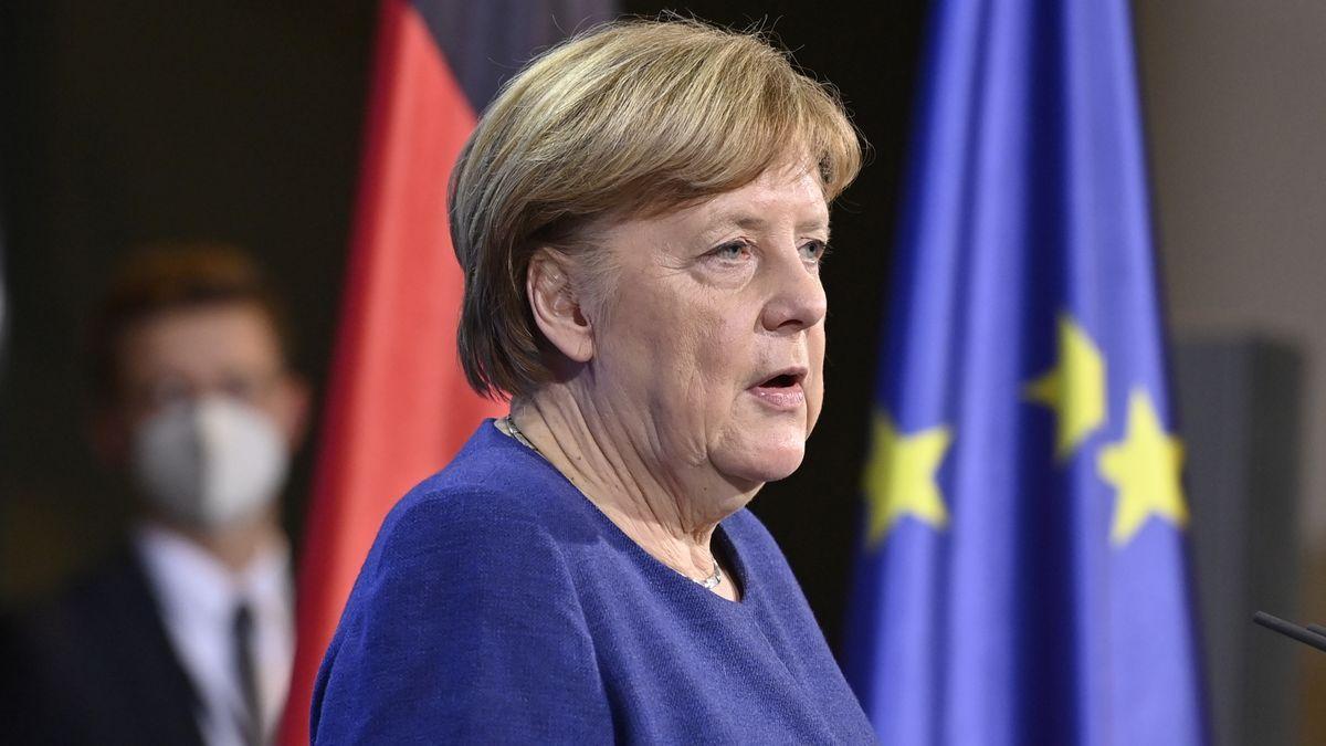 Merkel anuncia que el pasaporte europeo de vacunación estará listo &quot;para el verano&quot;