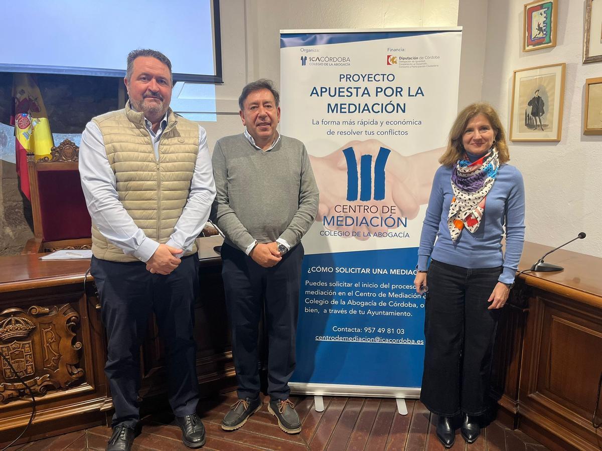 Charla en Villa del Río.