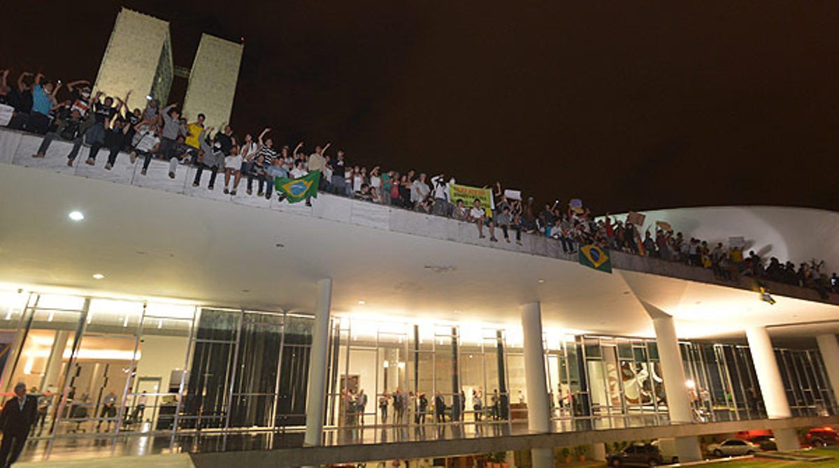 Protestes davant el Congrés a Brasília.