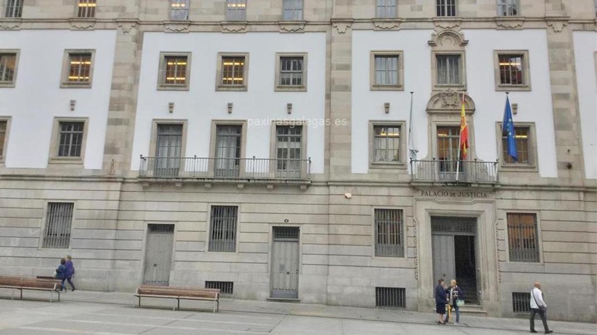Fachada de la Audiencia Provincial de Pontevedra.