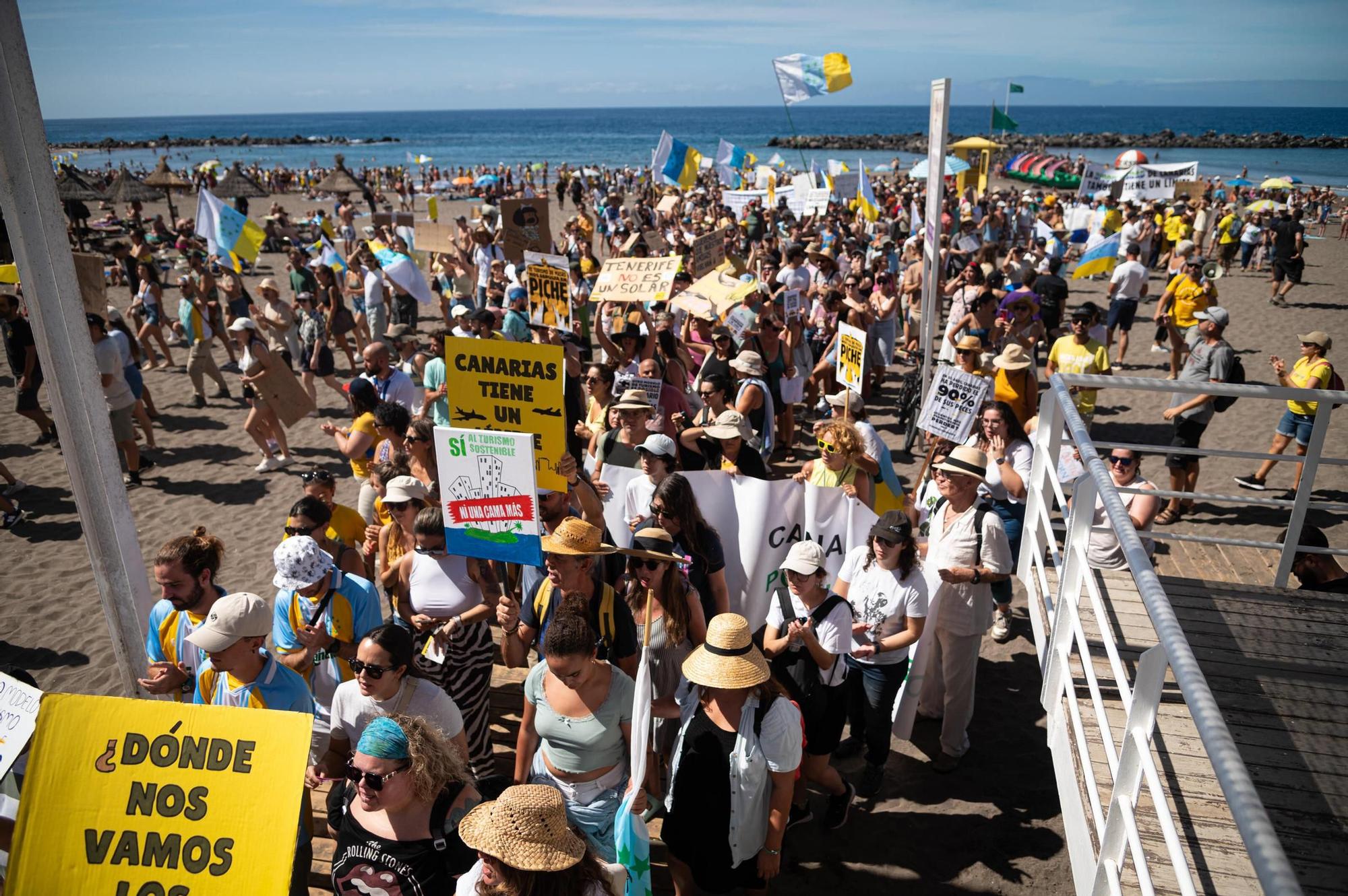 Todas las imágenes de la manifestación del 20-O en Tenerife