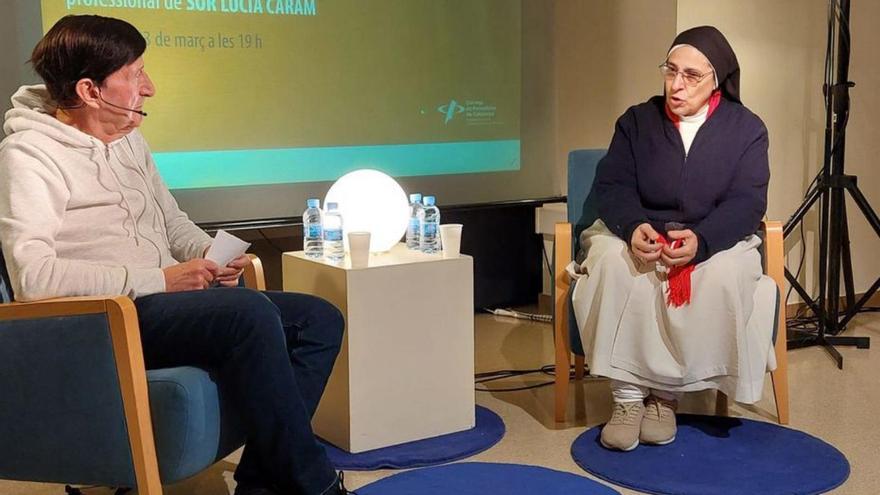 Sor Lucía Caram entrevistada per Francesc Serrat, ahir | ENRIC BADIA
