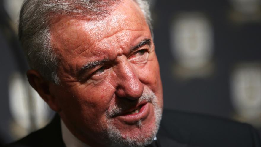 Mor Terry Venables, exentrenador del Barça