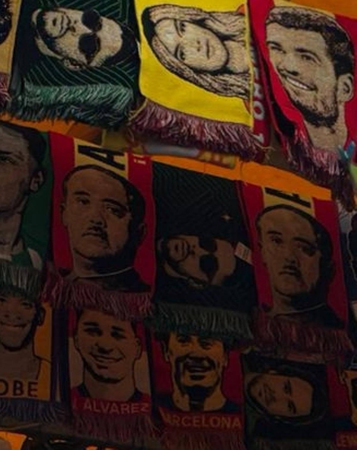 Detalle de la bufanda de Franco.