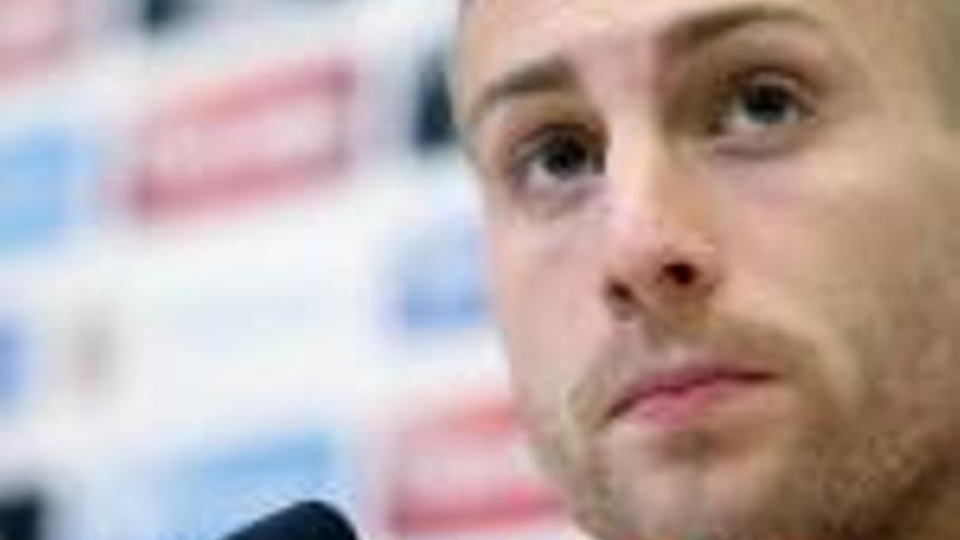 Gerard Deulofeu, en roda de premsa, ahir a Gijón.