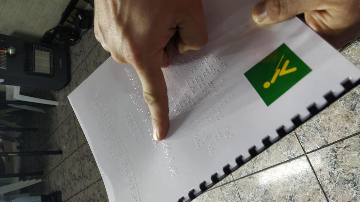 La explicación de la falla se podrá leer en sistema Braille